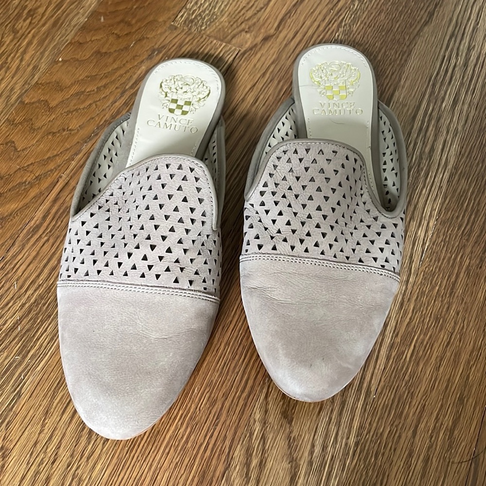 Vince Camuto sz 7.5 mule